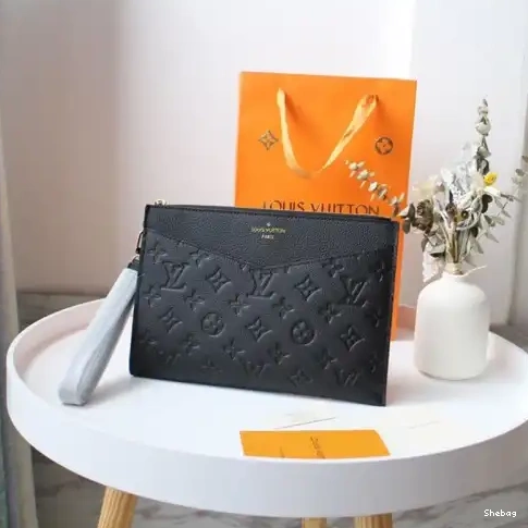 LV 20B570026 Bags 0523
